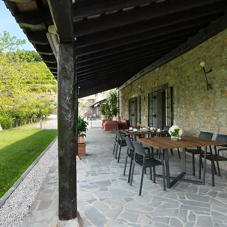 Lis Fadis Wine Relais Bauernhof