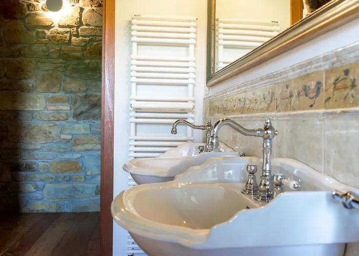 Lis Fadis Wine Relais