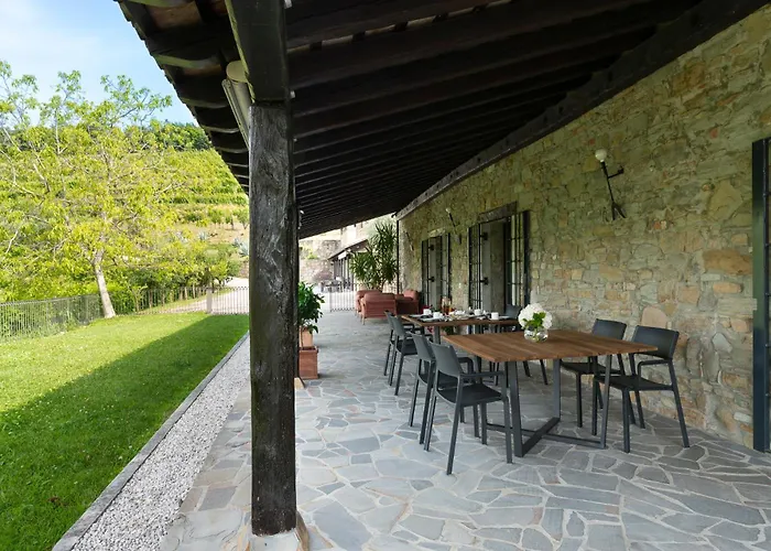 Lis Fadis Wine Relais Farmház